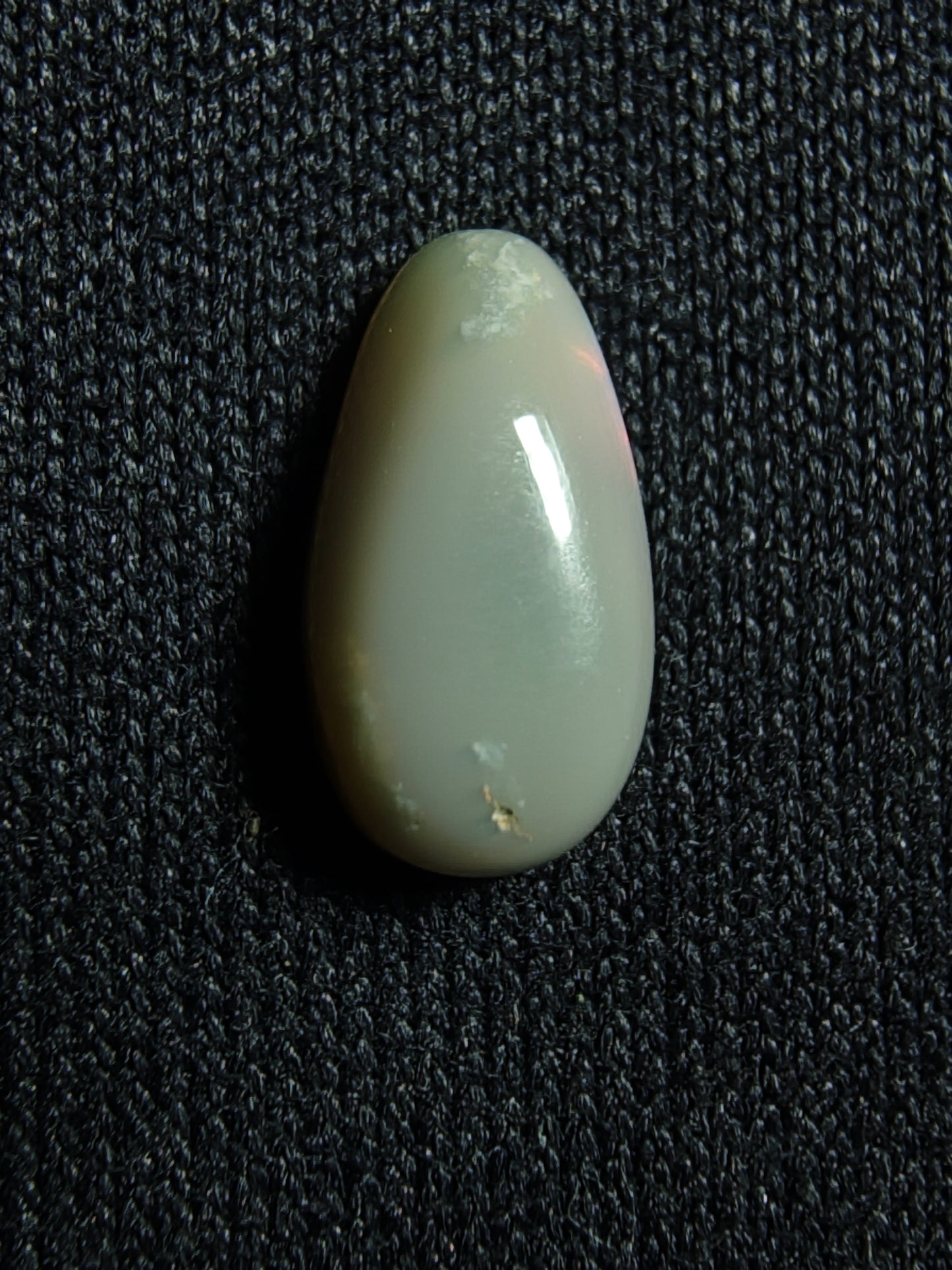 0.70c Fiery Red & Cool Blue - Dark Opal - Lightning Ridge