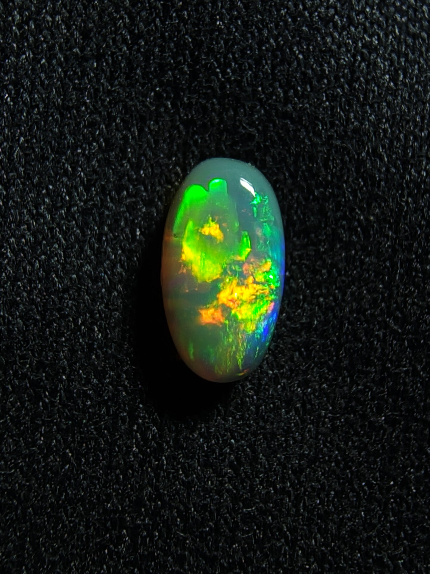 0.50c Red and Orange - Dark Opal - Lightning Ridge