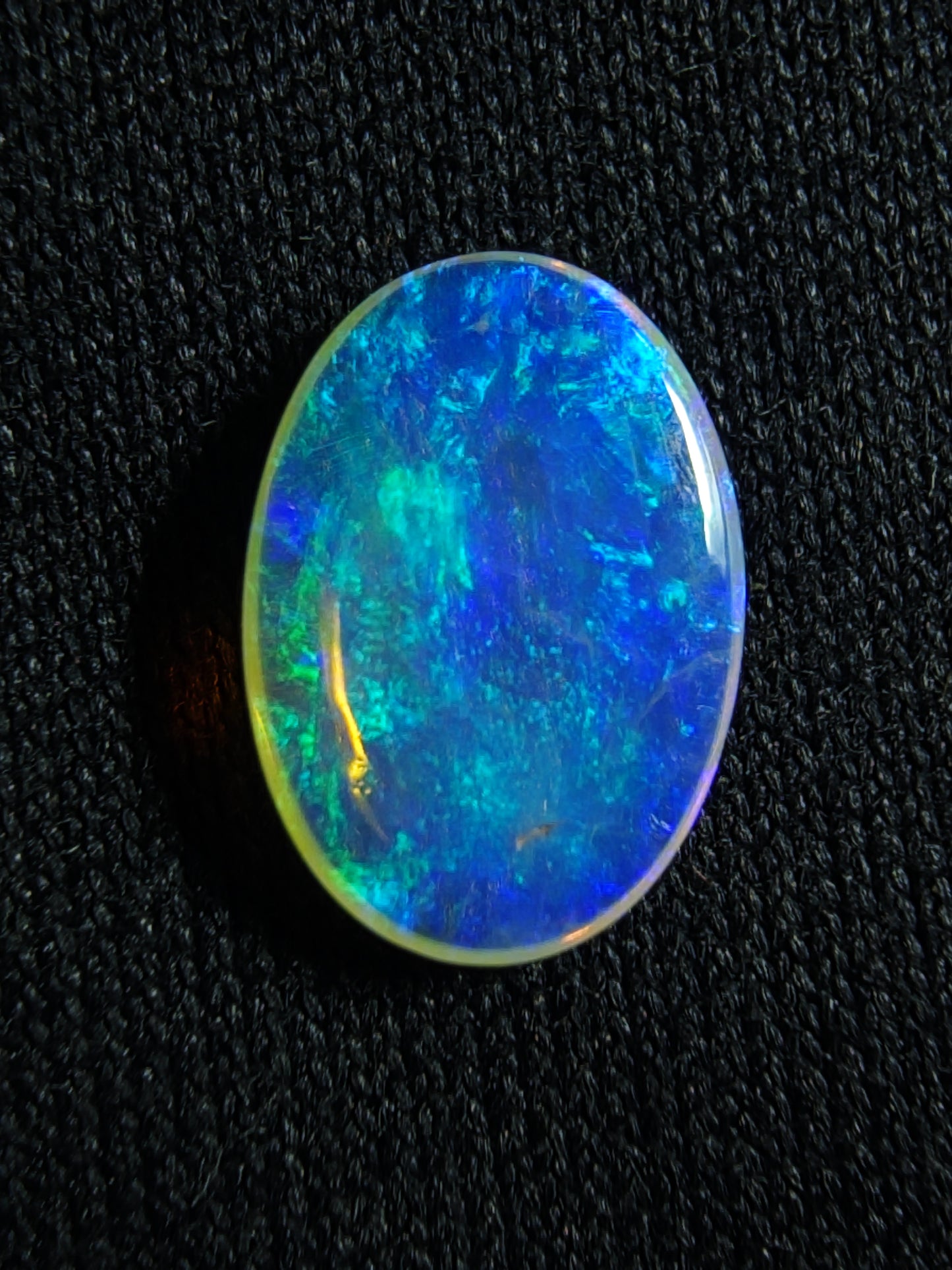 0.70c Bright Blue - Crystal Opal - Lightning Ridge