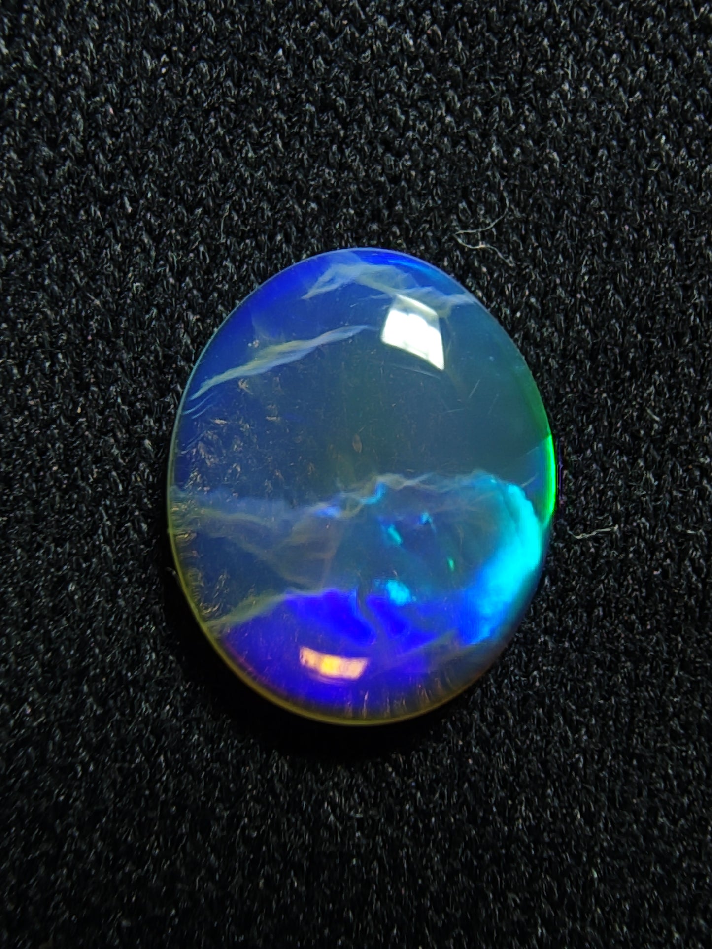 0.65ct Glowing Blue & Green - Crystal Opal - Lightning Ridge