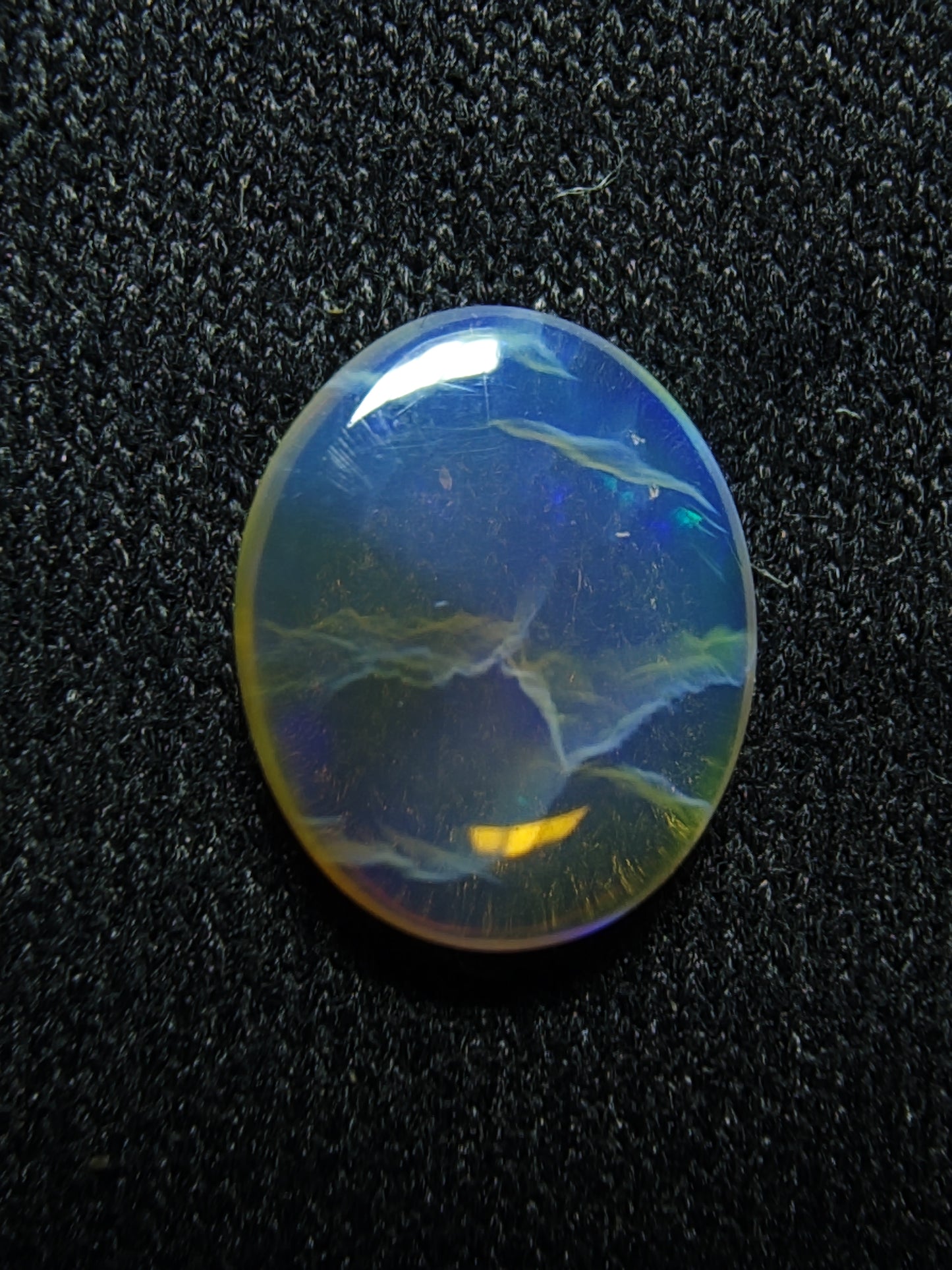 0.65ct Glowing Blue & Green - Crystal Opal - Lightning Ridge