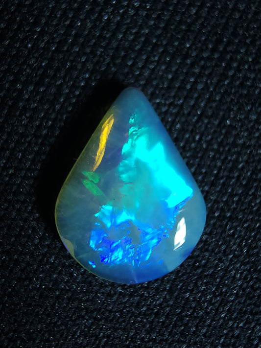 0.85c Blue & Green Ribbon - Crystal Opal - Lightning Ridge