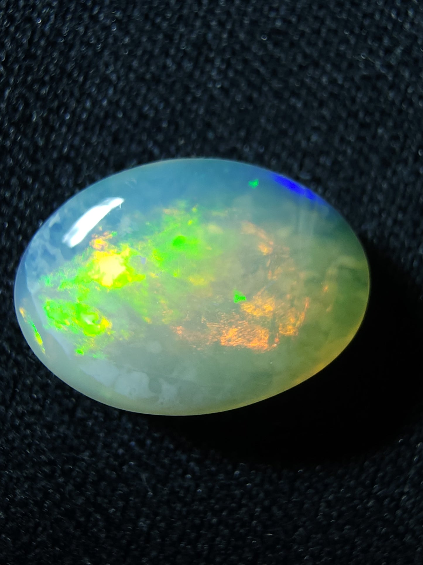 1.55ct Rolling Red Flash - Crystal Opal - Lightning Ridge