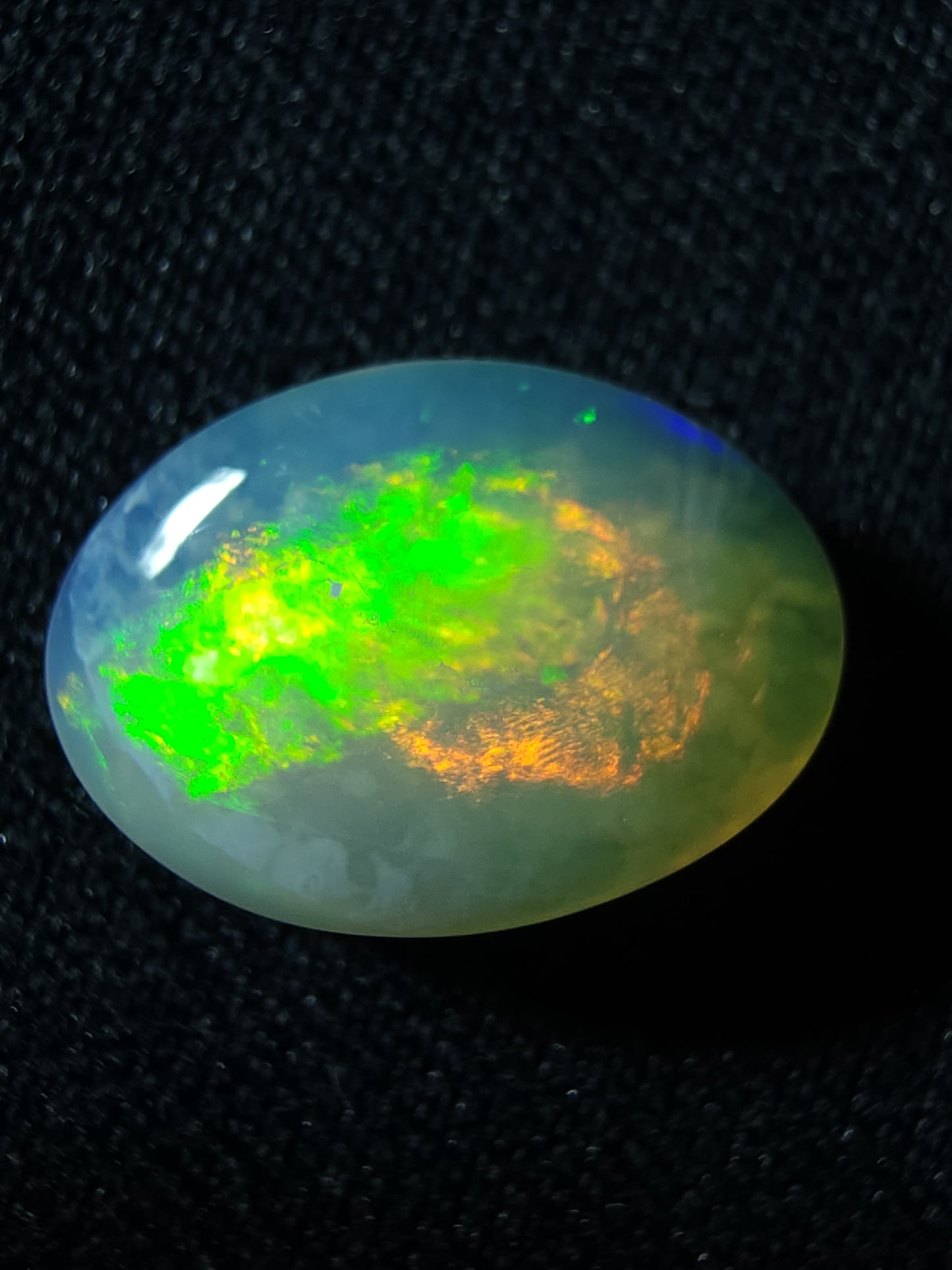 1.55ct Rolling Red Flash - Crystal Opal - Lightning Ridge