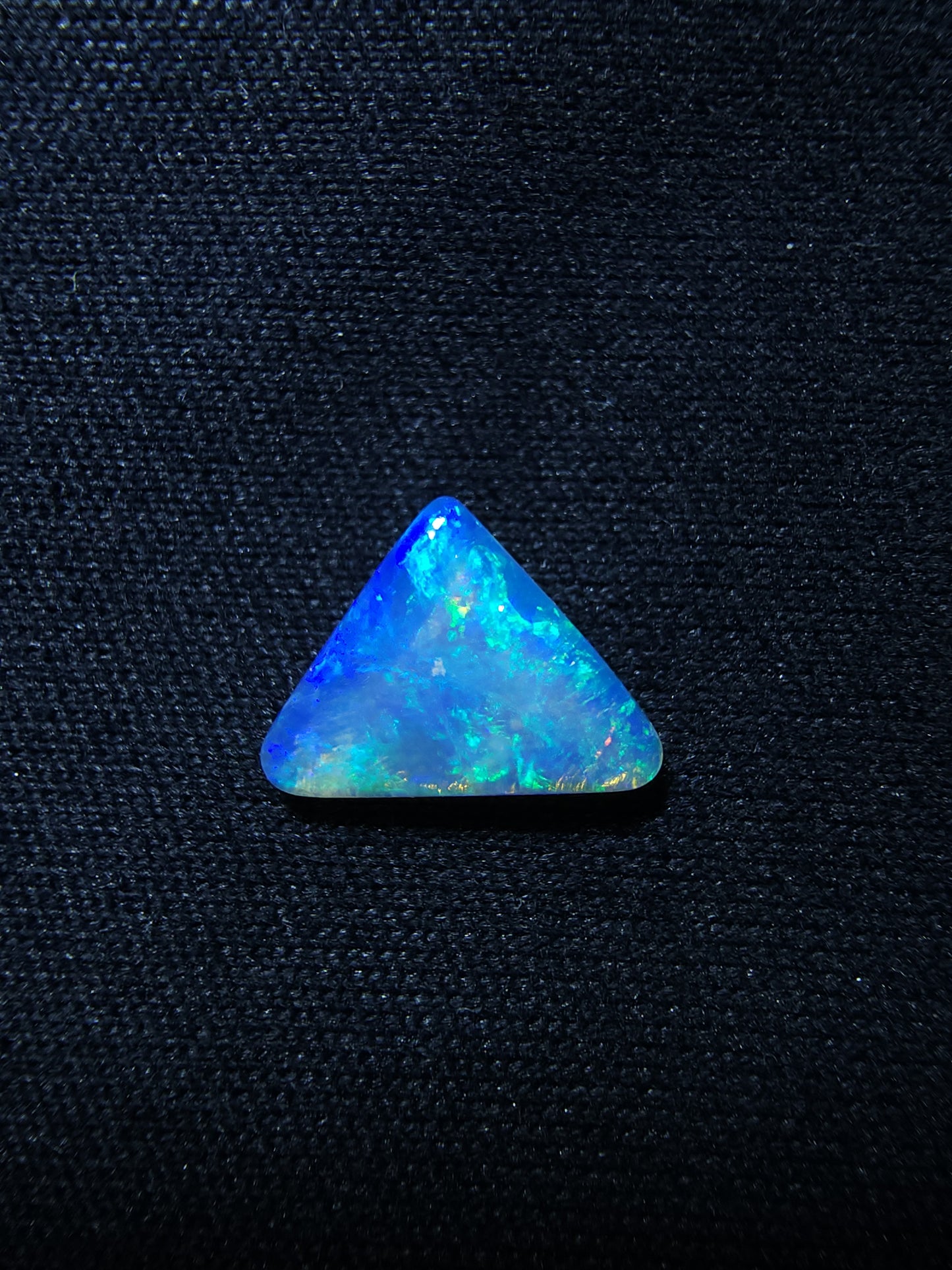 Triangular Crystal Opal – 0.70ct Lightning Ridge