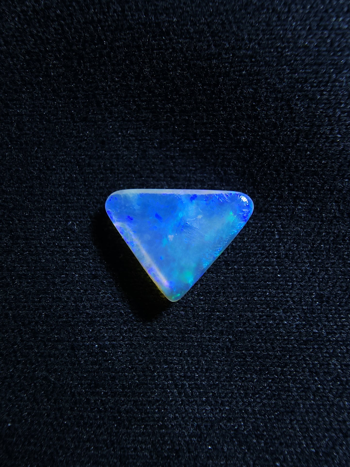 Triangular Crystal Opal – 0.70ct Lightning Ridge