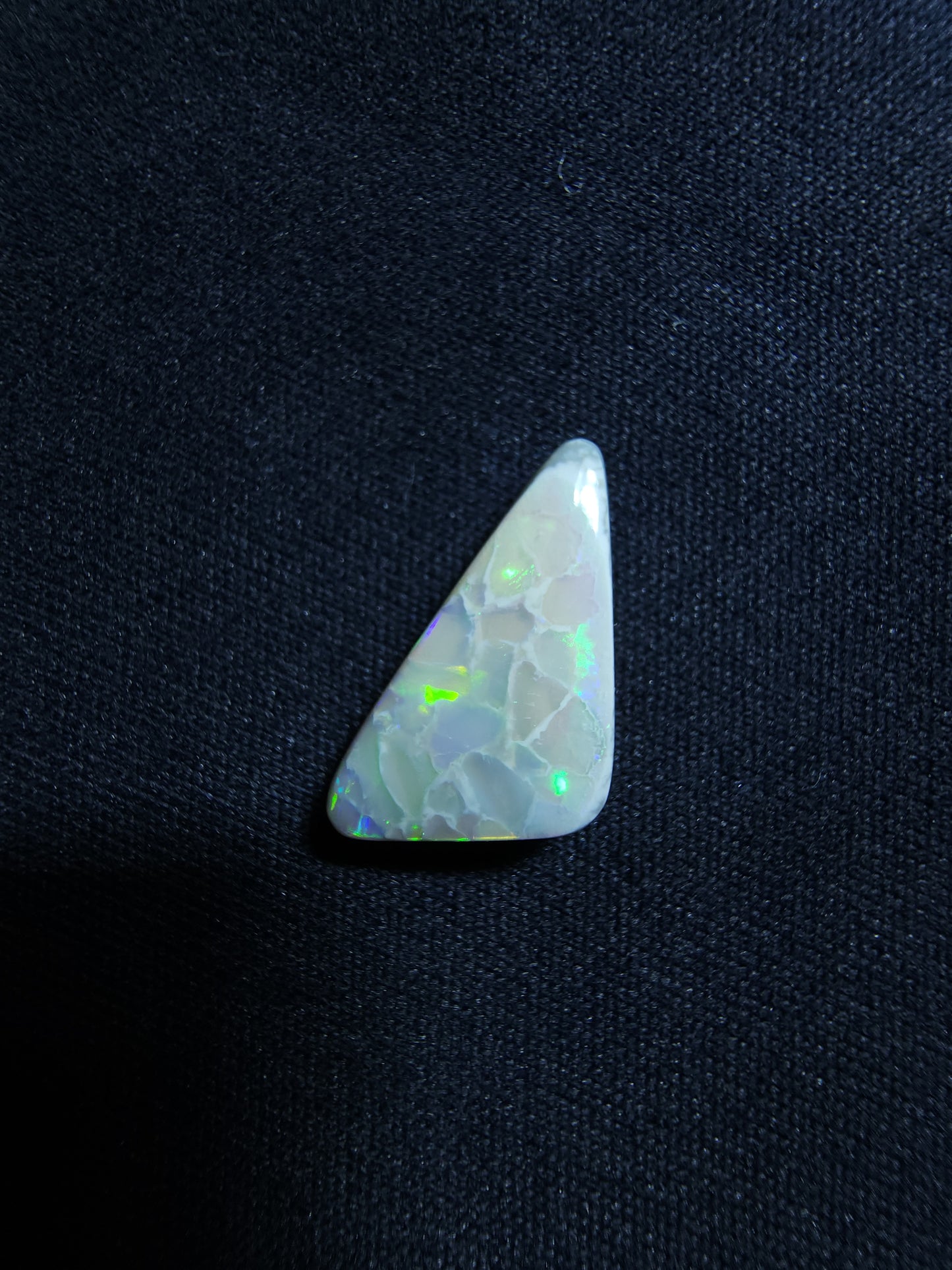 2.35ct Green Freeform Semi-Dark Lightning Ridge Seam Opal