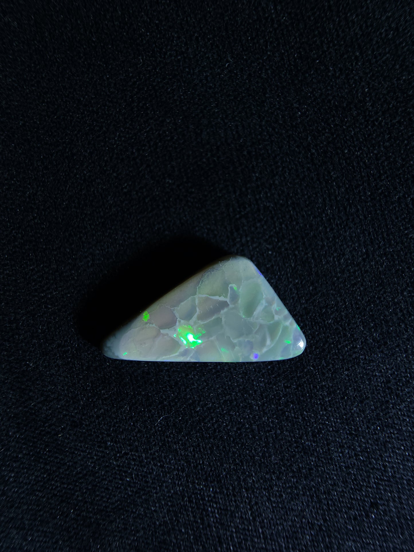 2.35ct Green Freeform Semi-Dark Lightning Ridge Seam Opal