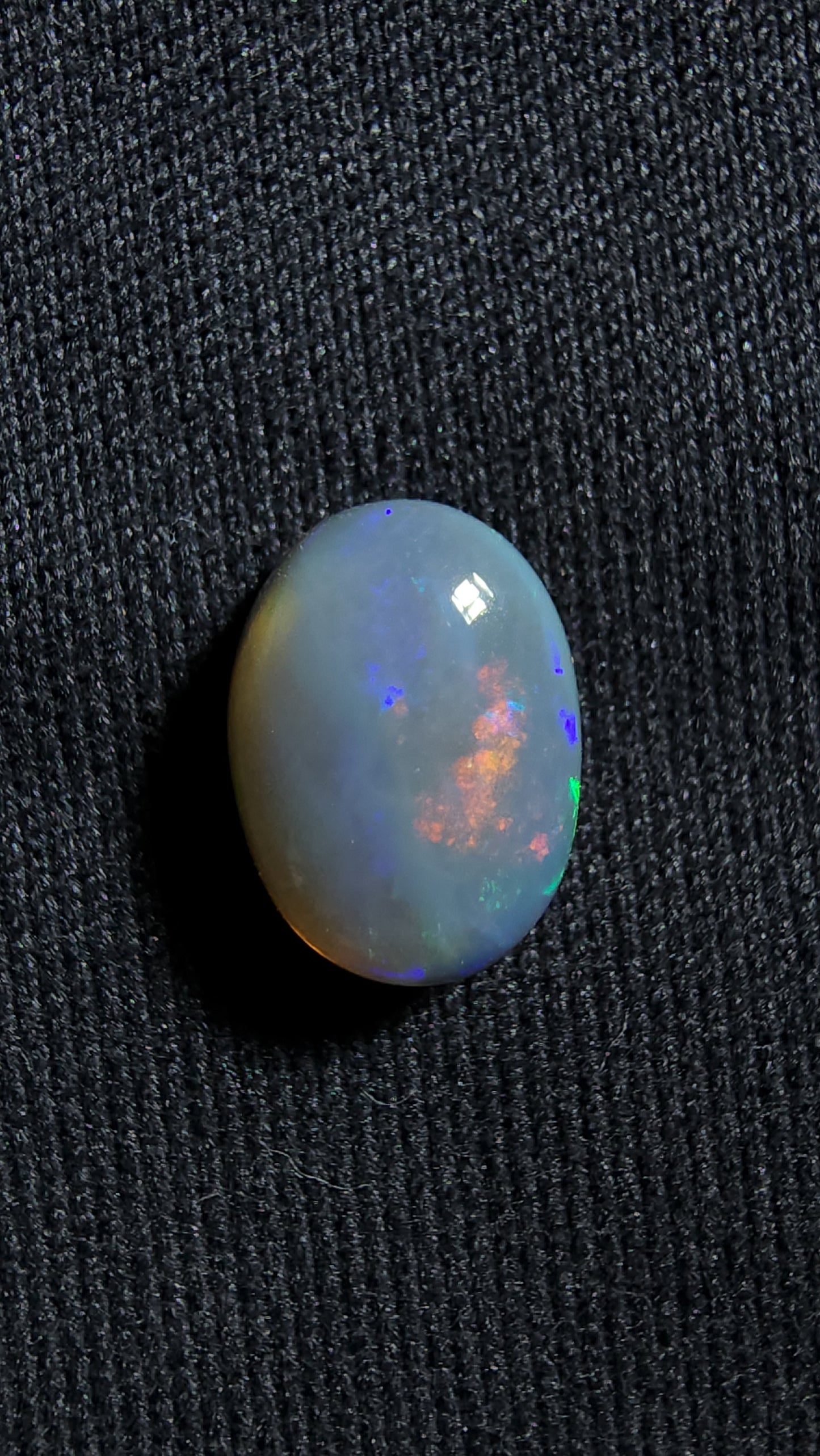 1.55cts Blood Red Flash, Dark Base - Lightning Ridge Solid Opal